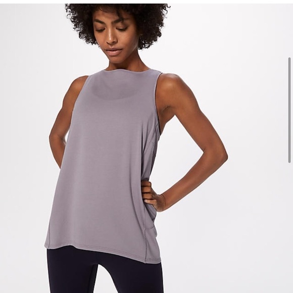 Back in Action Lululemon tank top, size 4, black. - Picture 7 of 7